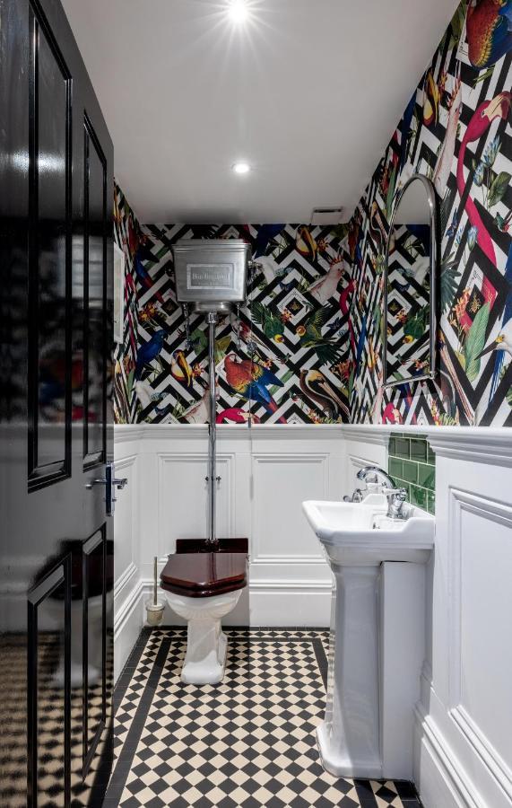 Dream House London With Gym, Cinema And Housekeeper Vila Ealing Exterior foto