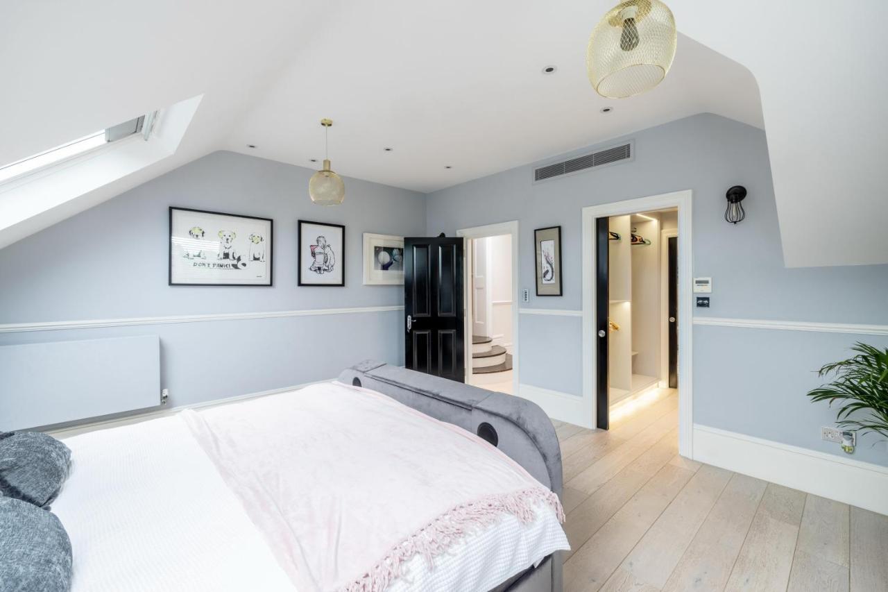 Dream House London With Gym, Cinema And Housekeeper Vila Ealing Exterior foto