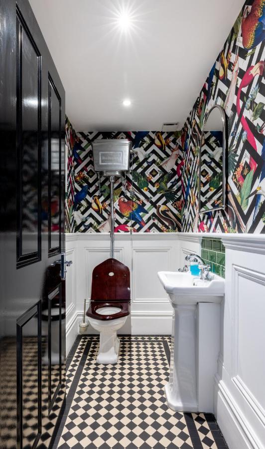 Dream House London With Gym, Cinema And Housekeeper Vila Ealing Exterior foto